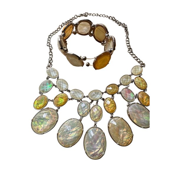 Macys Statement Necklane Opalescent Stone Bib Necklace & Matching Bracelet Set - Picture 3 of 12